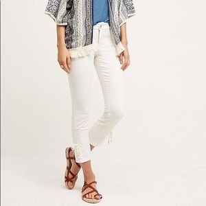 NWT Pilcro and the letterpress size 29 white jeans